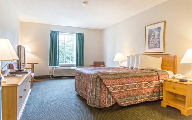 Ameriway Inn and Suites