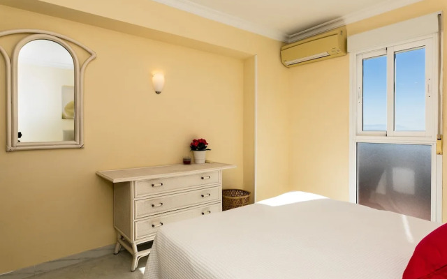 Acuario 118 great Sea views