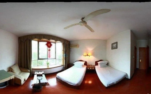 Jiujiang Hongshan Hotel