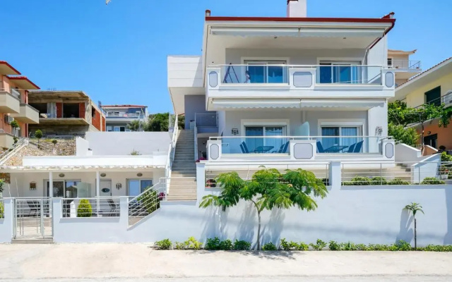 Tarsa's House by the Sea