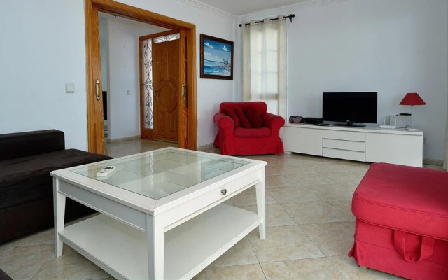Villa Crystal