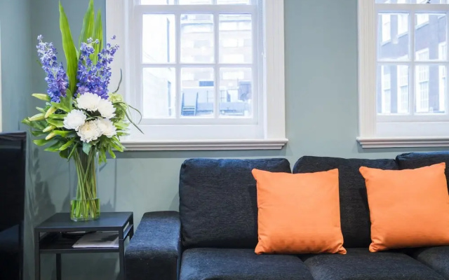 JOIVY Elegant 2 Bedroom Flat near Kensington Gardens