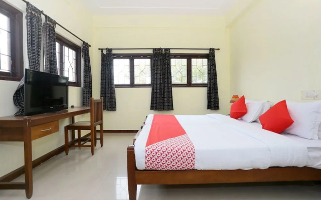 OYO 24617 Urban Spice Service Apartment