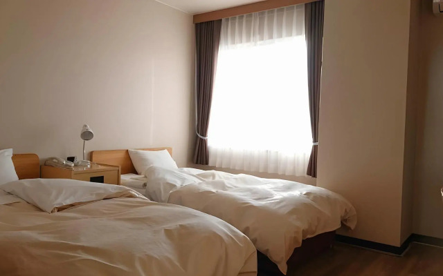 Hotel Shibukawa Hills