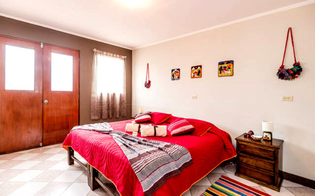 Pier 242 Miraflores B&B 1