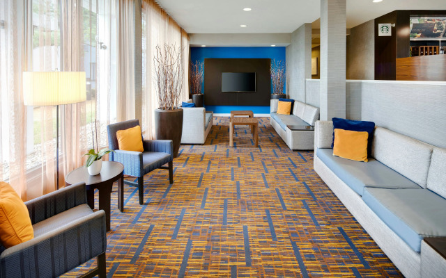 Courtyard by Marriott Southfield