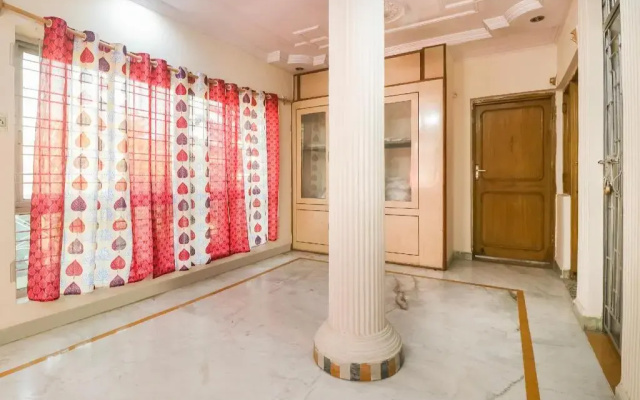 Hotel Kalyug Palace by OYO Rooms