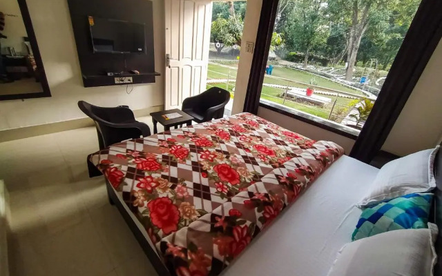Goroomgo Anugraha Homestay Ramnagar