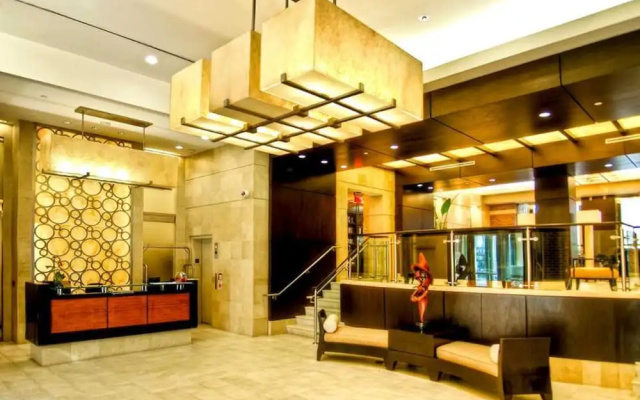 Global Luxury Suites in Rosslyn