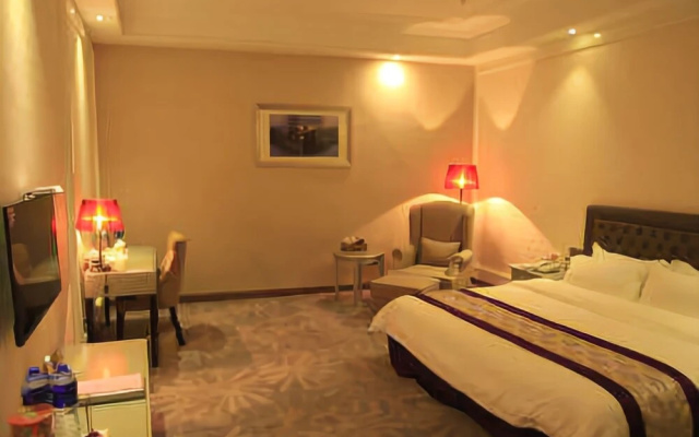 Longyan Dongshang Hotel (International Food City)