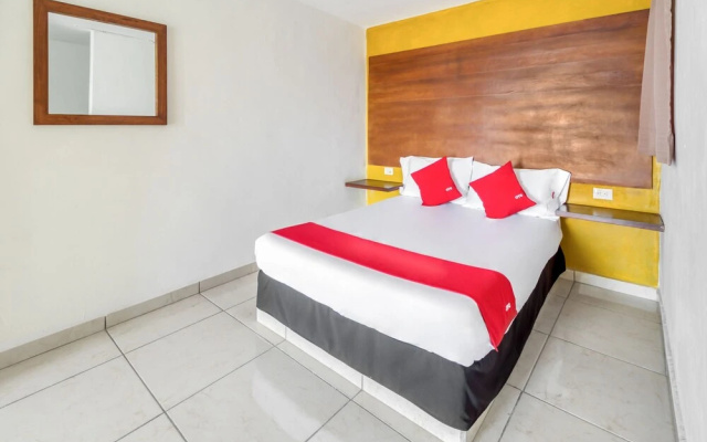 OYO Hotel Familiar Tollan