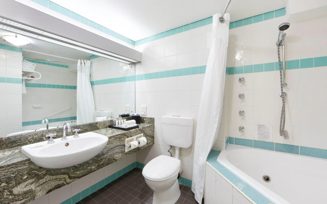 Holiday Inn Parramatta by IHG
