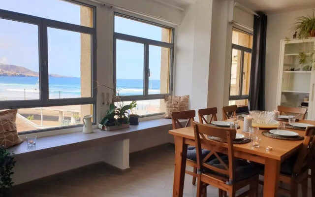 Pizarro OceanFront by Canary365