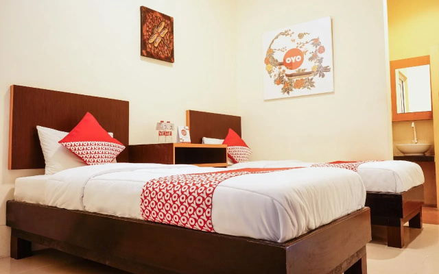 Namira Hotel Syariah by OYO Rooms