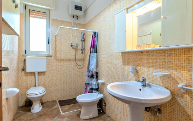 Cosy apartment in Racale with private terrace