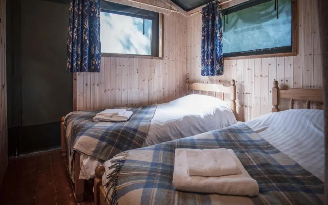 Worms Head - Safari Glamping Tent - Llangennith
