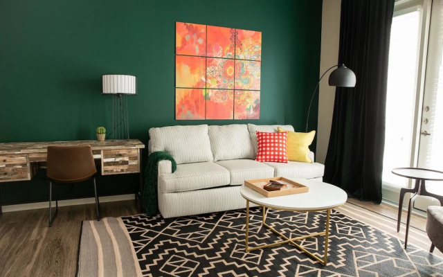 Chic Apts Barton Creek by WanderJaunt