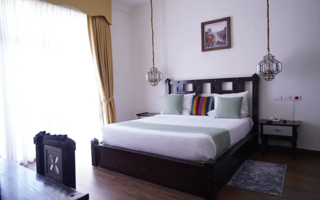 Pyramid Hotels & Resorts