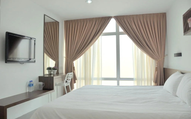 Lucky T Hotel