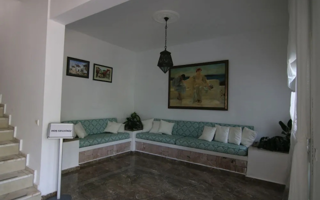 Otel Marinada