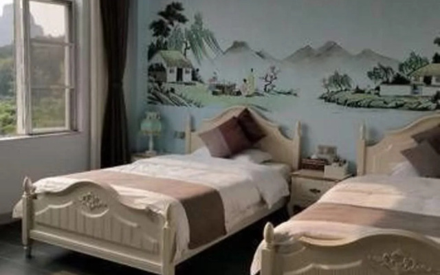 Danxia Impression Chain Inn