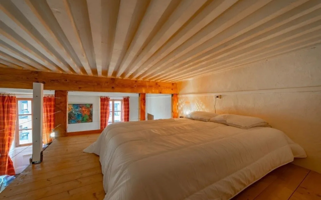 Le Sainte Claire Mezzanine studio