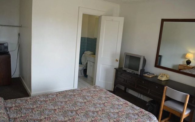 Delux Inn Big Spring