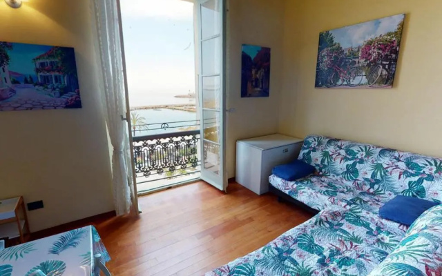 Studio Menton, 1 pièce, 4 personnes - FR-1-196-289