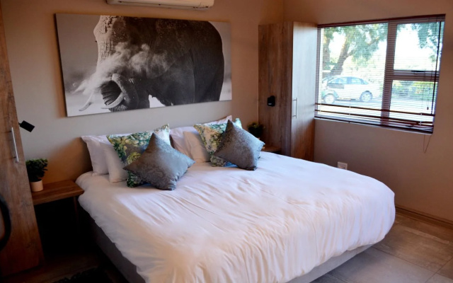 Kududu Guest House