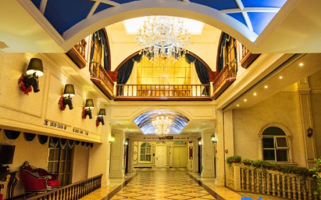 Bainian Shangting Hotel (Jingdezhen High-speed ​​Railway Station)