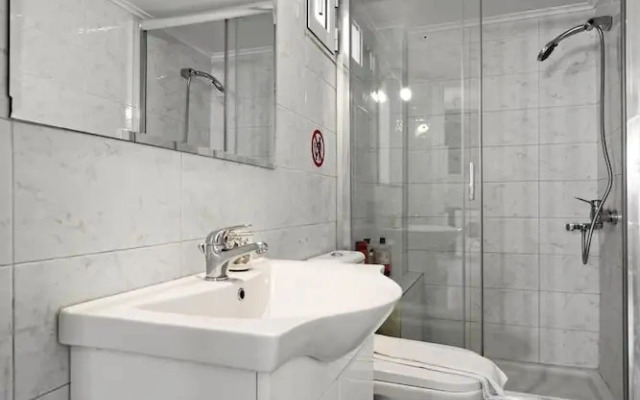 Sunny Penthouse in Koukaki - Next to Acropolis