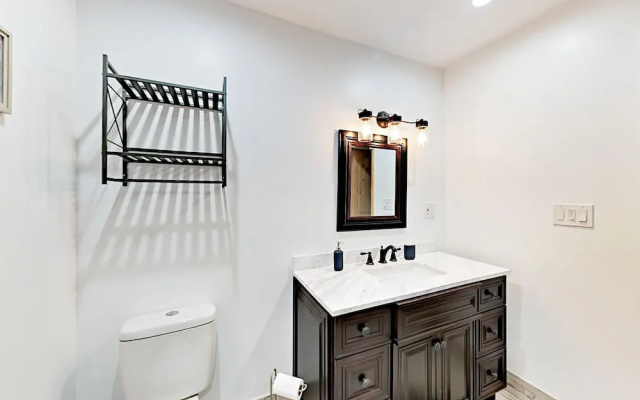 Dynasty - 4 Br Home