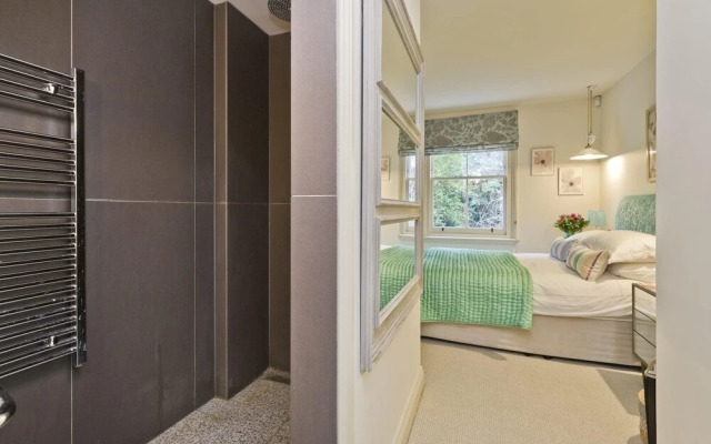 Charming 1 Bed Flat Chelsea