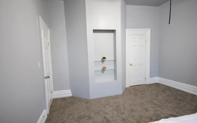 Mins From NYC - Spacious & Family Friendly - Heart of Hoboken