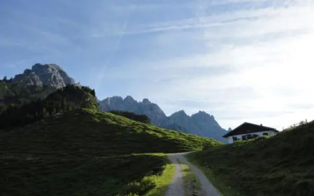 Stoaberg Lodge