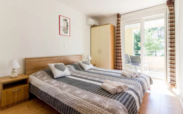Apartments Villa Ema
