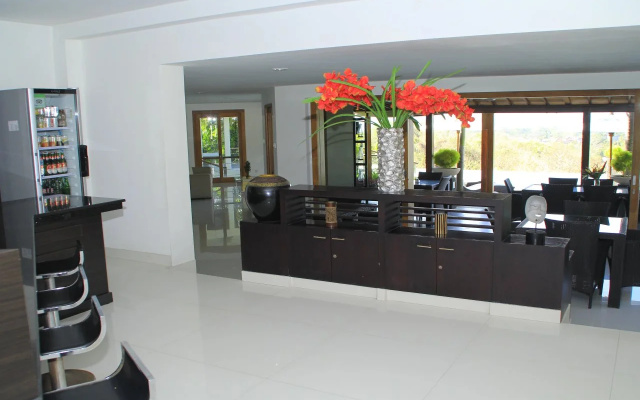 Villa Hening Boutique Hotel