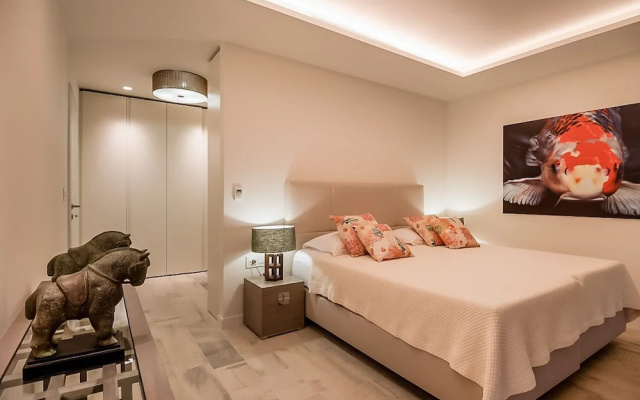 Beachfront Villa Seven Sins with Pool