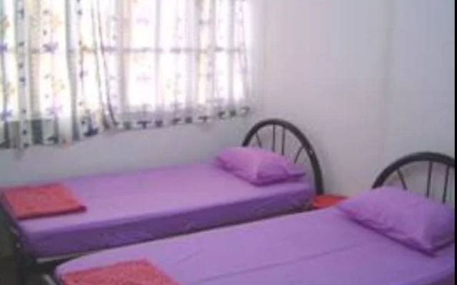 Crystal Guesthouse