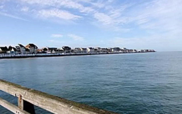 Peaceful Apt at 2 Steps From the Beach