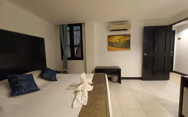 Noble House Patong