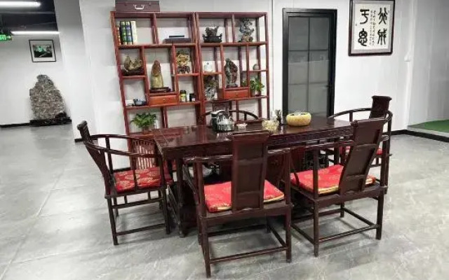 Yichun Wentang Elegant Restaurant