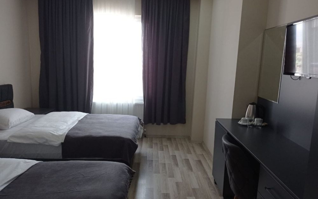 Atlihan Plus Hotel