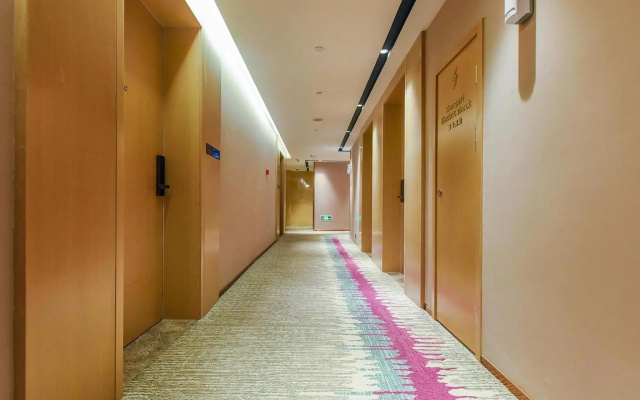 Lavande Hotel (Chongqing Jiefangbei Pedestrian Street)