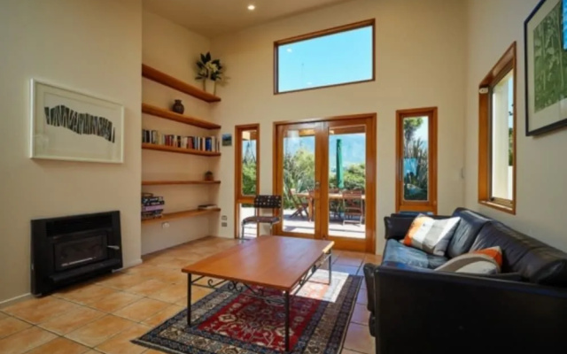 Middle Creek House