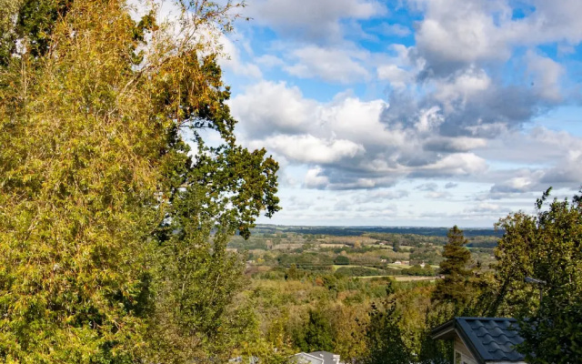 Lodge - Sleeps 6 With Pool Access