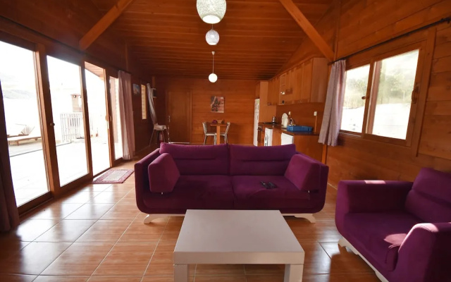 Villa Belize 1 by Helaltatilvillari