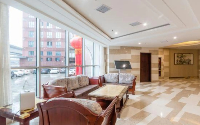 Braim Seasons Hotel