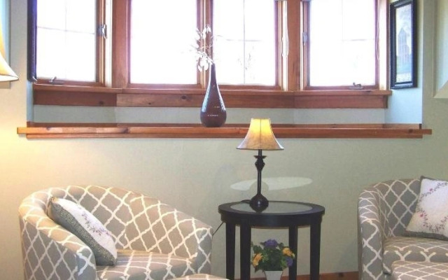 The Porch and Pillow