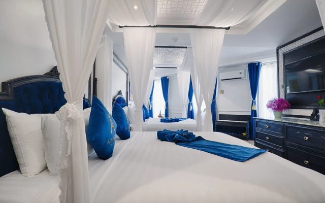 Athena Hotel